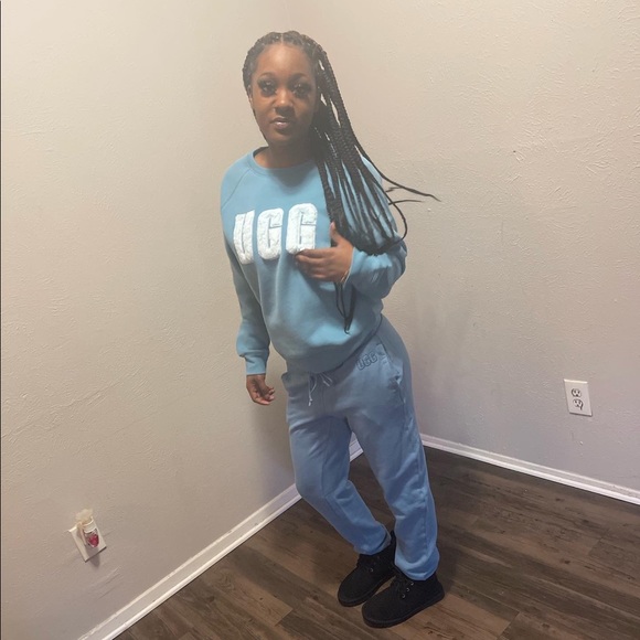 Meet your Posher, Destiny - Picture 1 of 1